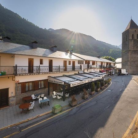 Hostal Los Valles Бьельса Экстерьер фото