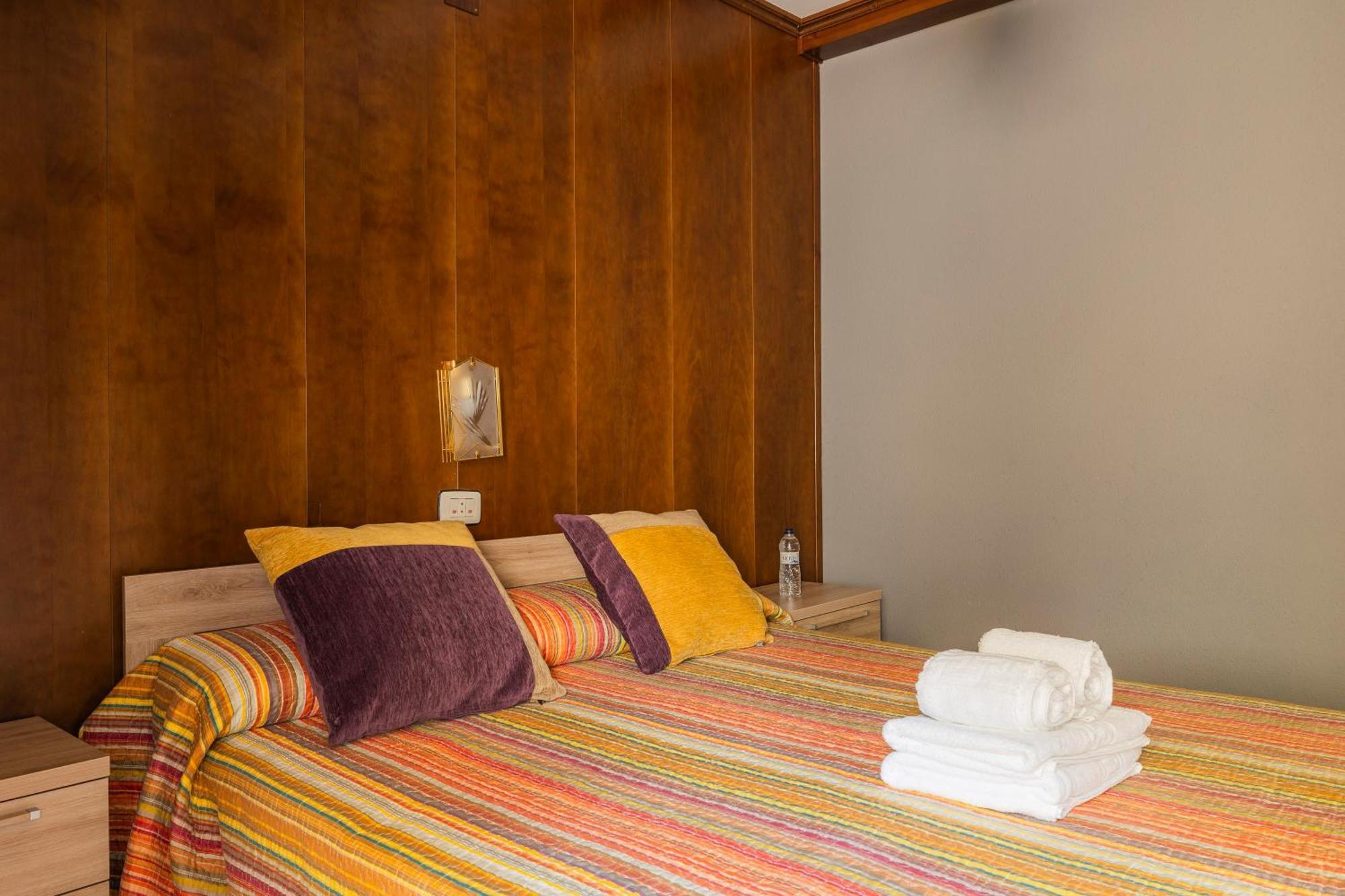 Hostal Los Valles Бьельса Экстерьер фото