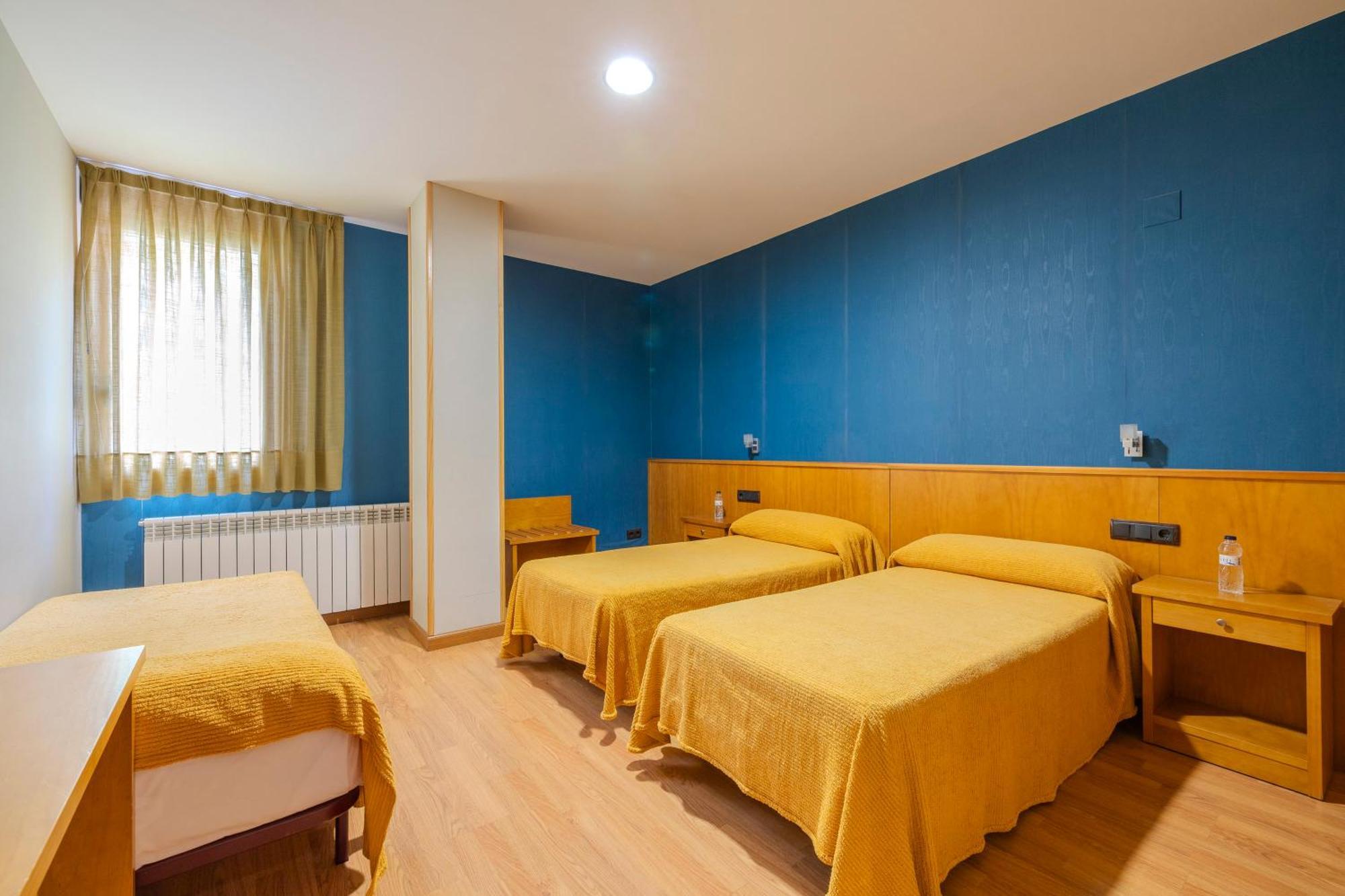 Hostal Los Valles Бьельса Экстерьер фото