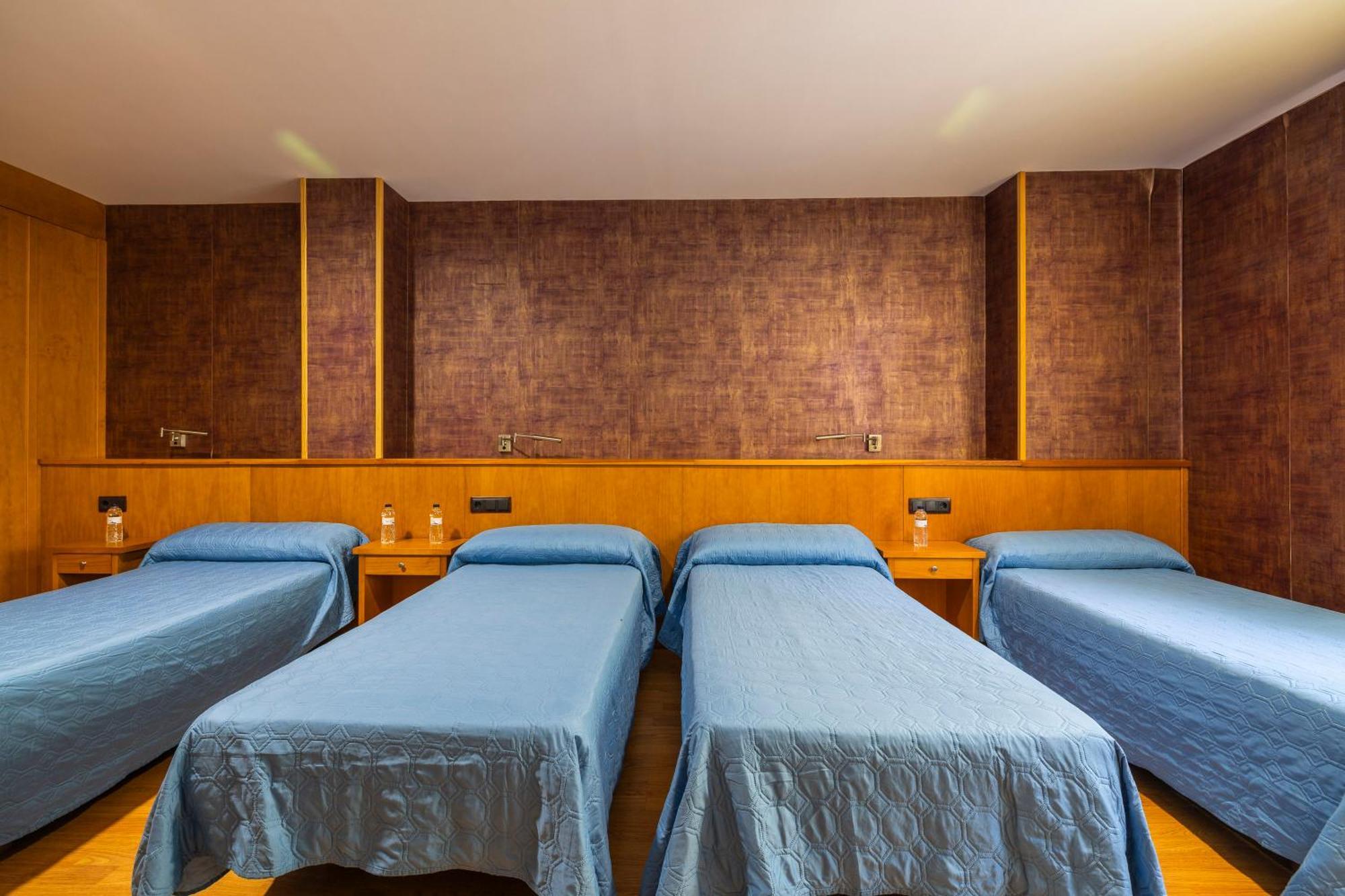 Hostal Los Valles Бьельса Экстерьер фото